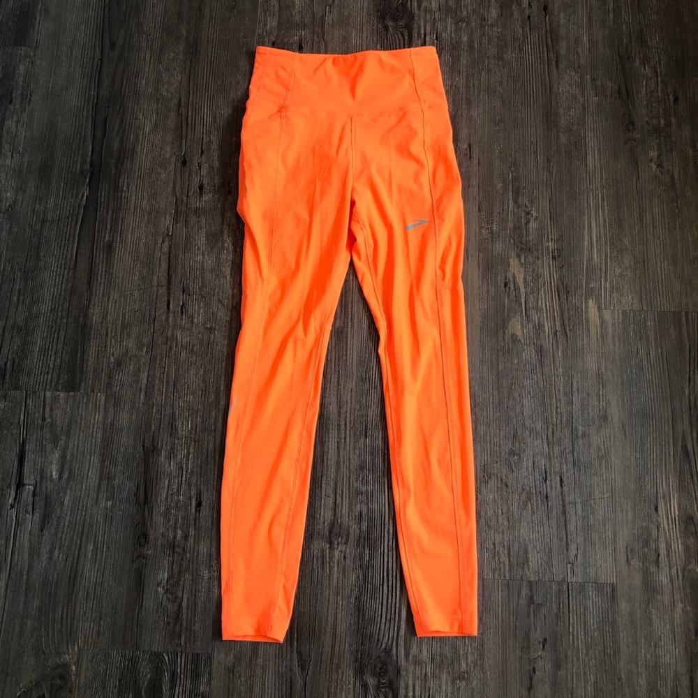 NWOT Brooks running leggings
